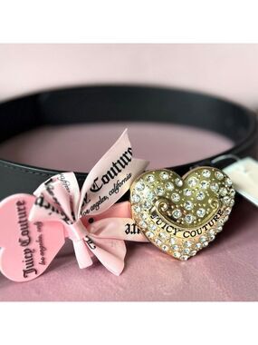 Juicy Couture Rhinestone Heart Logo Belt – M/L – NWT